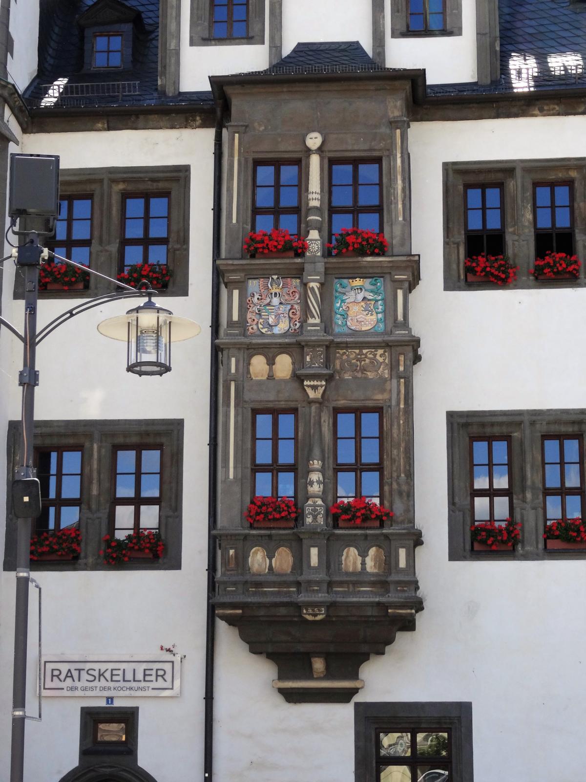 Saalfeld: Rathaus - Erker (2020)