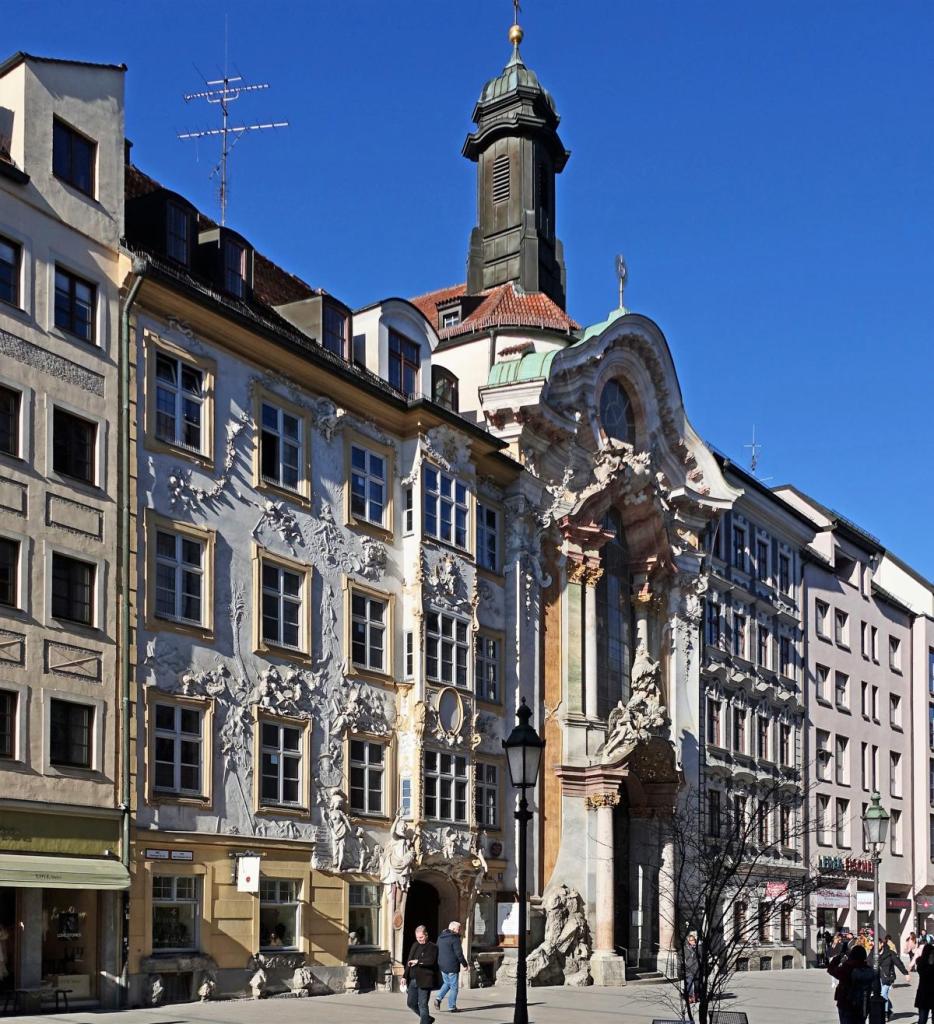München: Asamhaus - Asamkirche - Priesterhaus (2022)