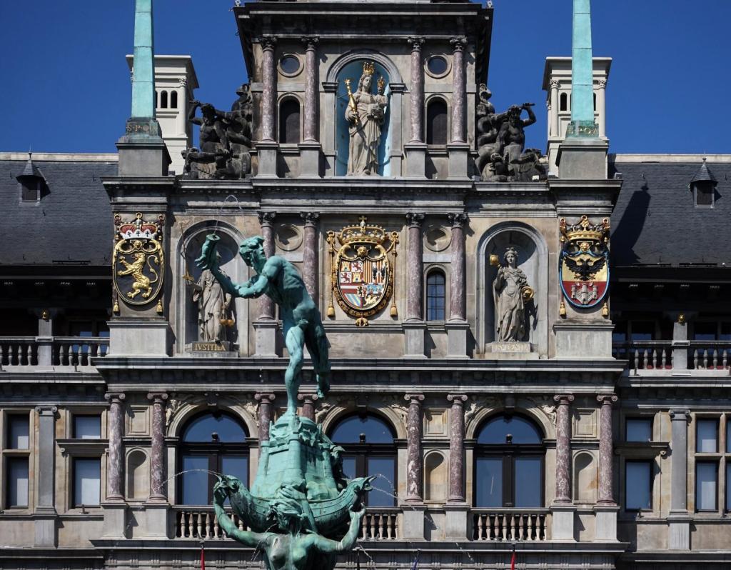 Antwerpen: Rathaus (2022)