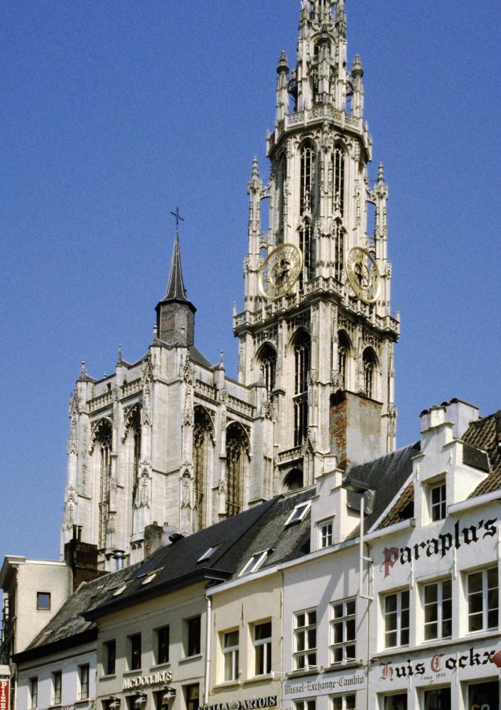 Antwerpen: Liebfrauenkathedrale - Türme (2003)