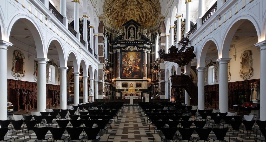 Antwerpen: Carl Borromäus-Kirche (2022)