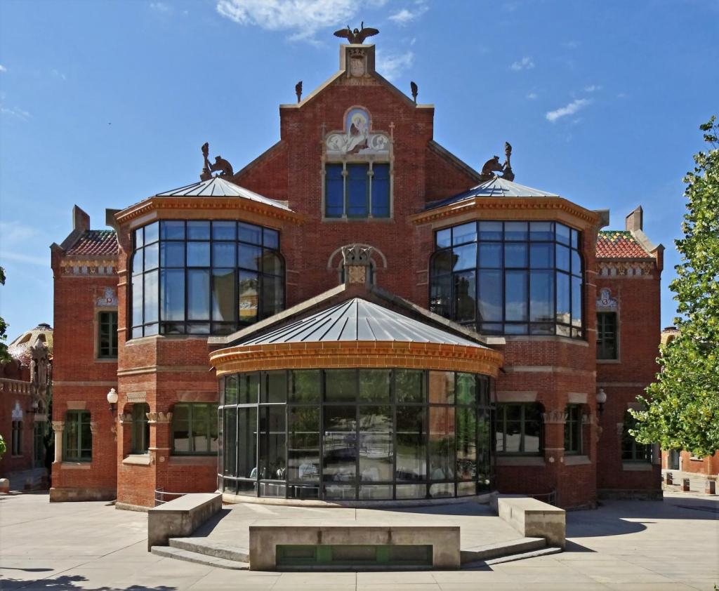 Barcelona: Hospital Sant Pau - Operationshaus (2022)