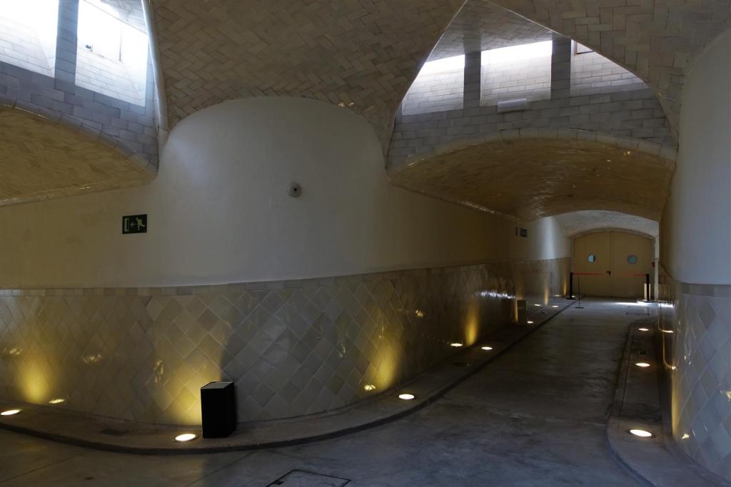 Barcelona: Hospital Sant Pau - unterirdischer Gang (2022)