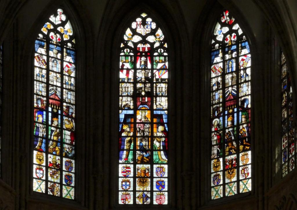 Brüssel: Kathedrale - Chorfenster (2022)