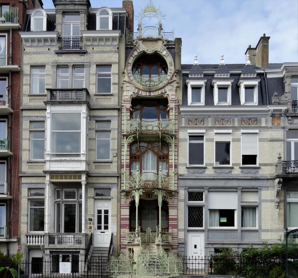Brüssel: Jugenstilhaus St. Cyr am Ambiorixplatz (2022)
