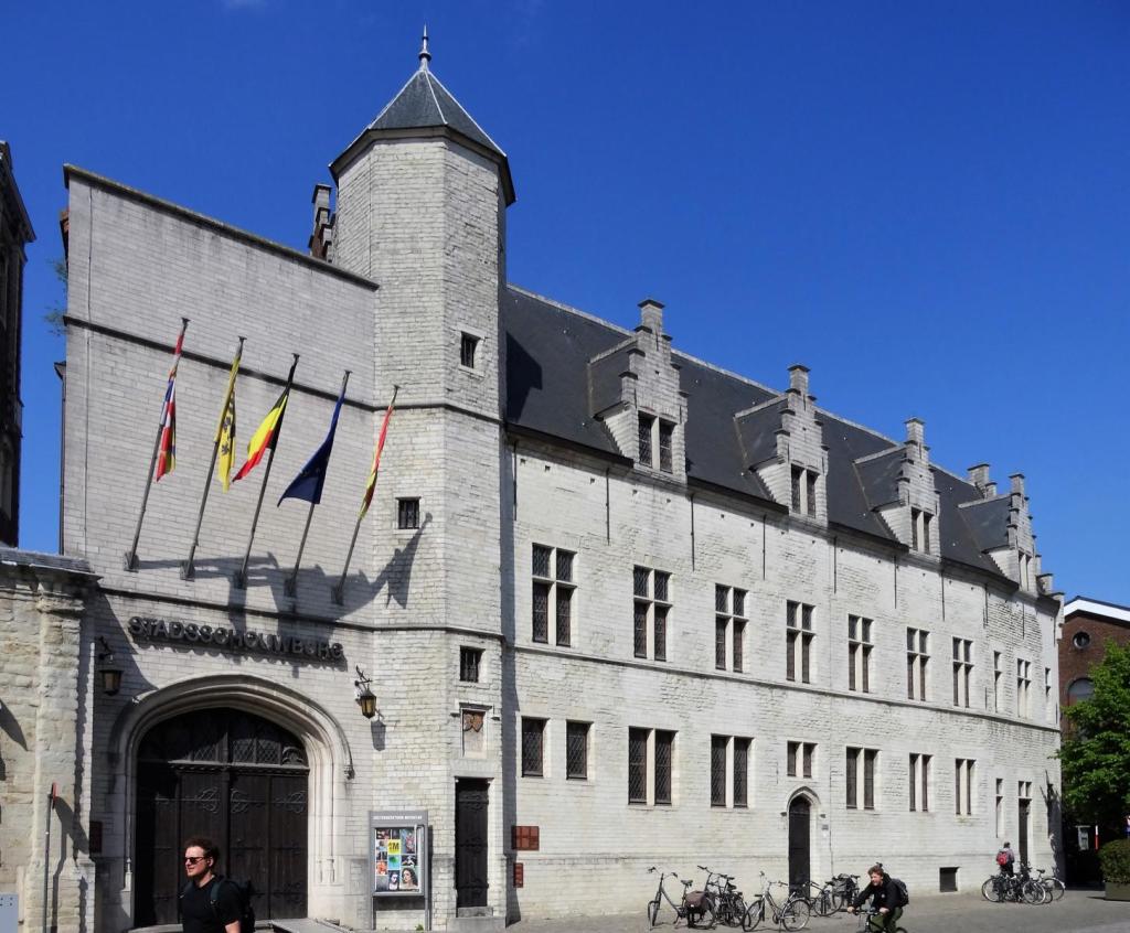 Mecheln: Hof von Kamerich [= Cambrai] = Palais der Margarethe von York (2022)