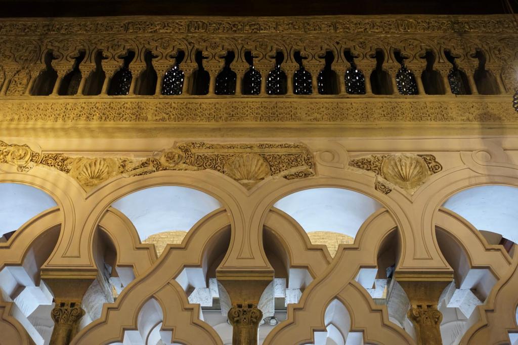 Saragossa: Aljaferia-Palast - Goldener Saal (2022)