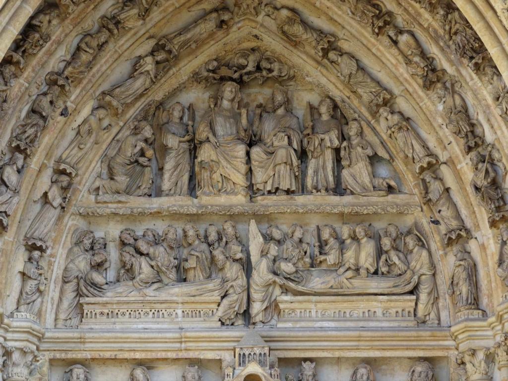 Amiens: Kathedrale Marienportal, Tympanon (2022)