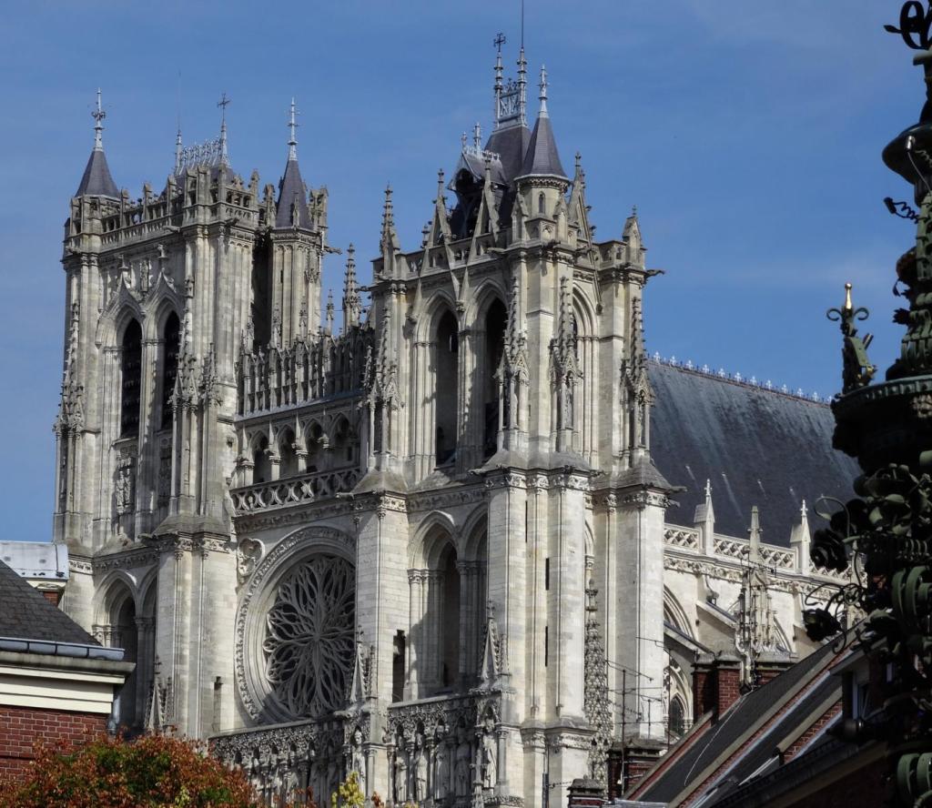 Amiens: Kathedrale Türme (2022)