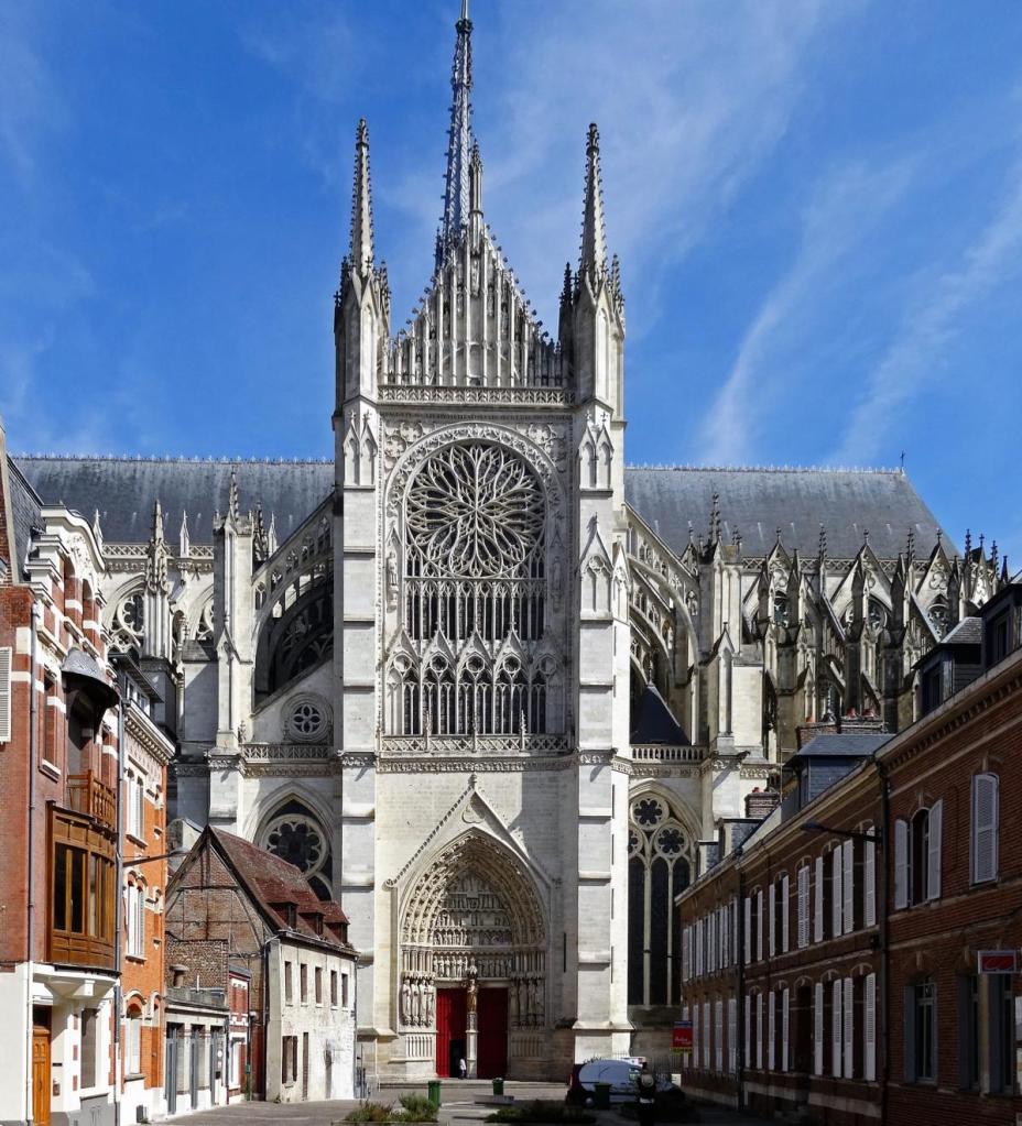 Amiens: Kathedrale Südseite mit Südquerhaus (2022)