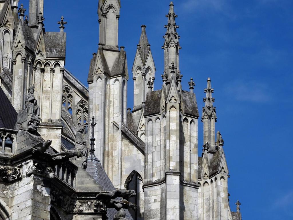 Amiens: Kathedrale Fialen am Chor (2022)