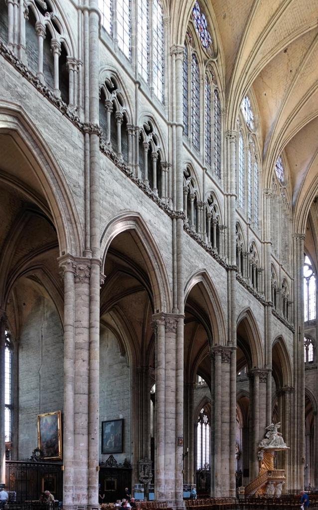Amiens: Kathedrale Mittelschiffwand (2022)