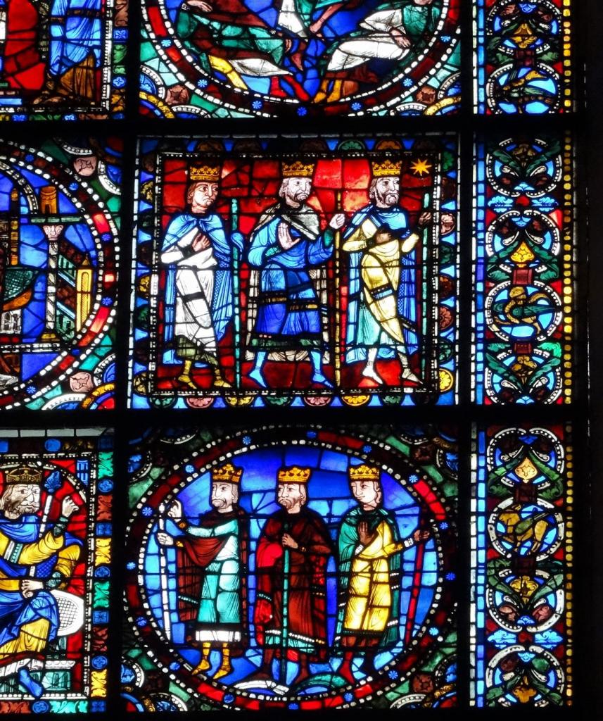Chartres: Kathedrale mittleres Westfenster, Drei Könige (2022)