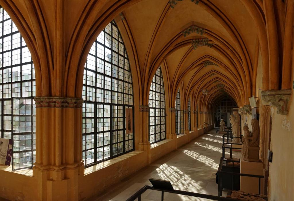 Compiegne: Korneliusabtei [Saint-Corneille] - Kreuzgang [Museum] (2022)