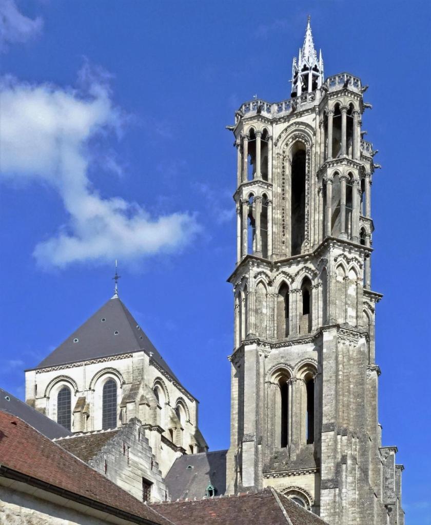 Laon: Kathedrale Vierungsturm und Südturm (2022)