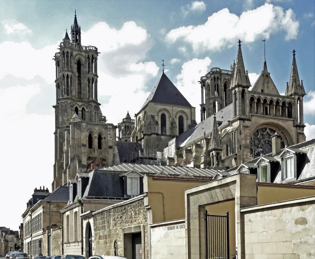 Laon: Kathedrale [Südostansicht] (2022)