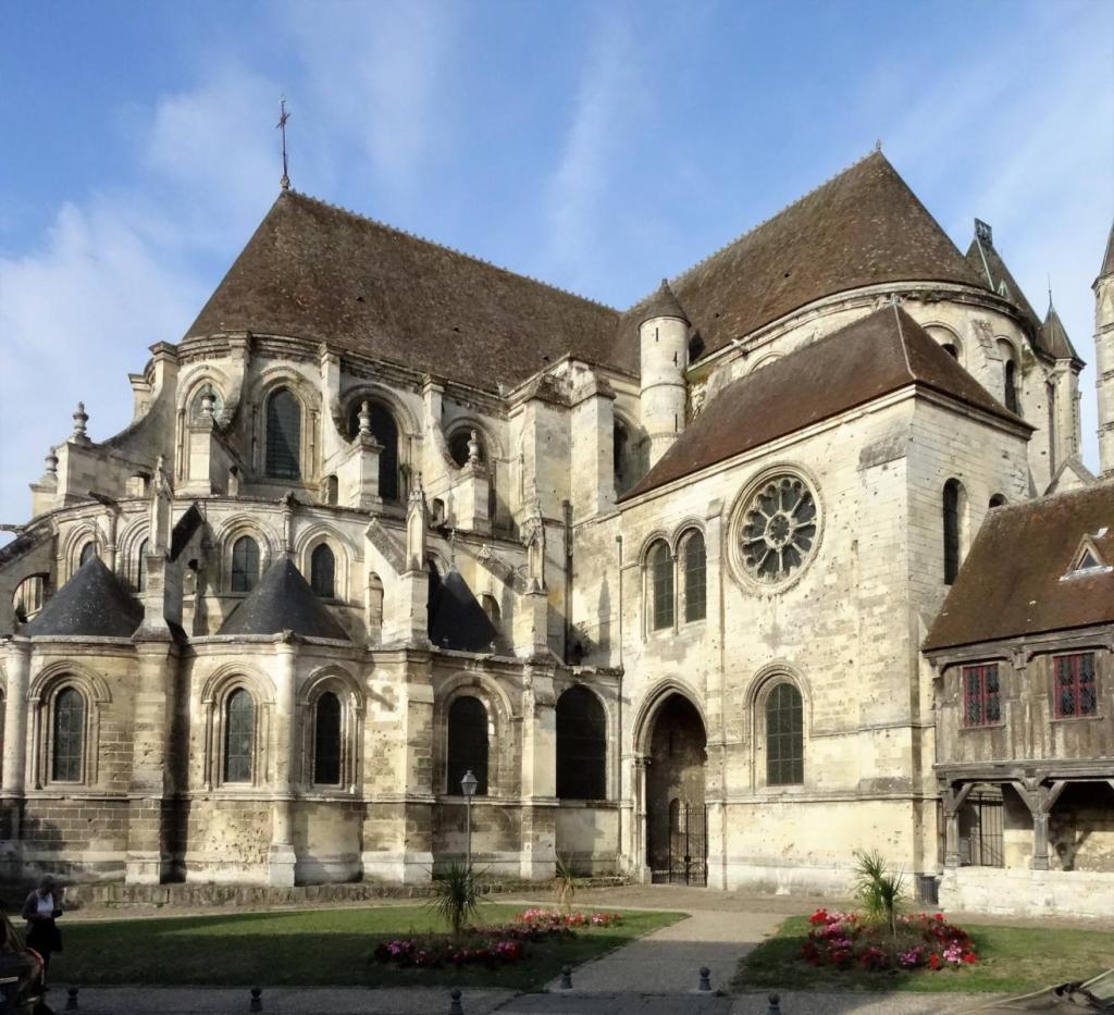 Noyon: Kathedrale Chor und Nordquerhaus (2022)