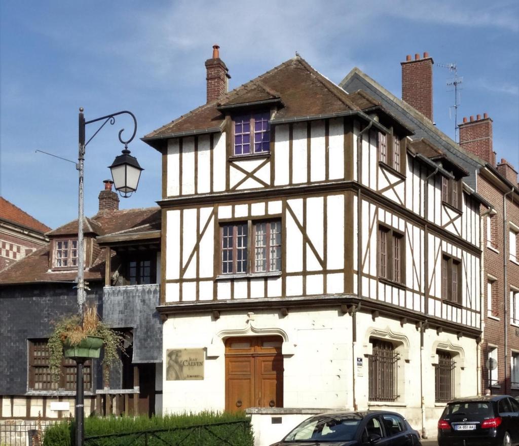 Noyon: Geburtshaus des Reformators Johannes Calvin [Rekonstruktion] (2022)