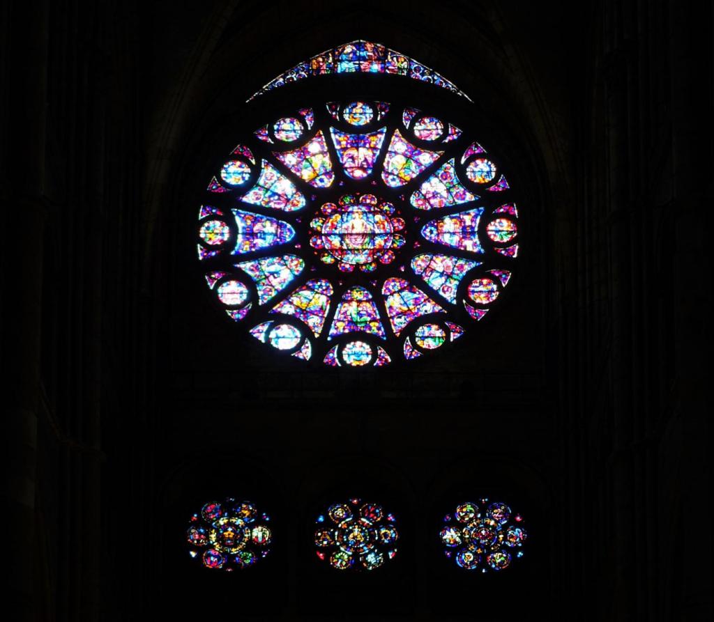 Reims: Kathedrale Fenster im Südquerschiff (2022)