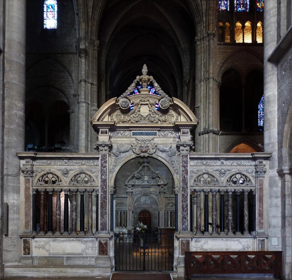 Reims: Abteikirche St-Remi Chorschranken im Querschiff (2022)