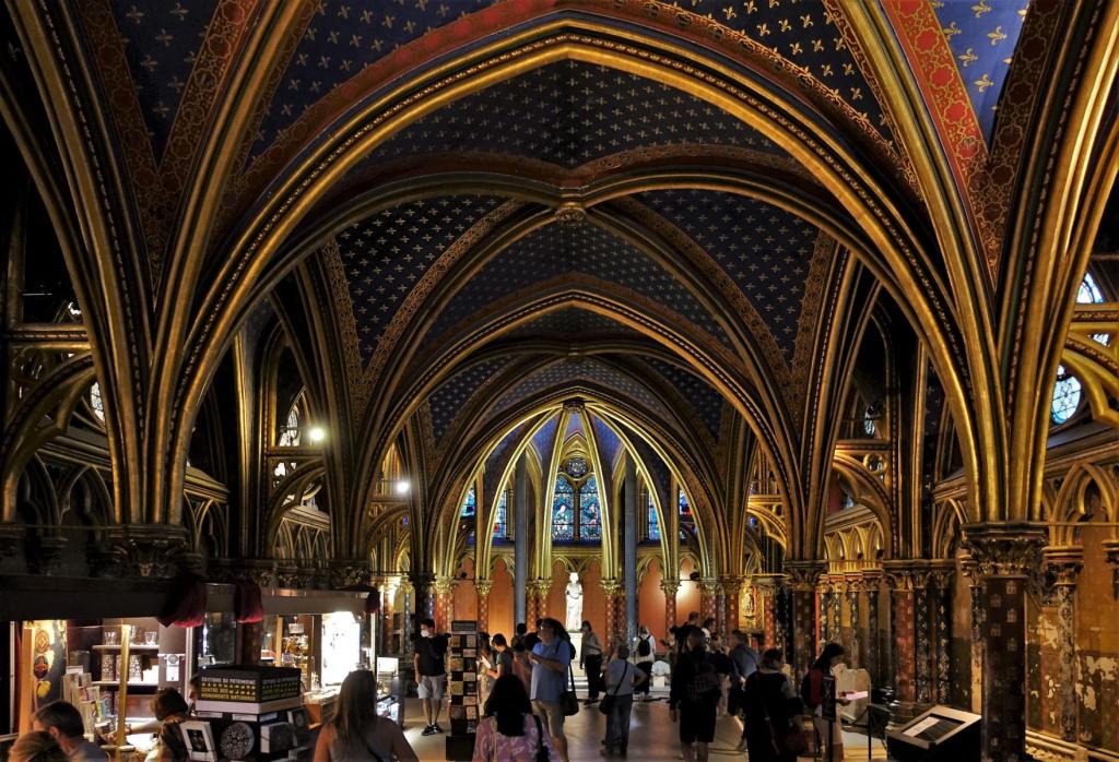 Paris: Heilige Kapelle [Sainte-Chapelle] - Unterkapelle (2022)