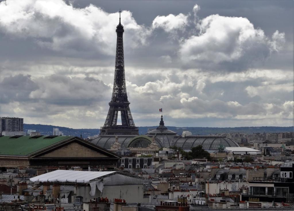 Paris: Blick von den Galeries Lafayette nach Südwesten (2022)