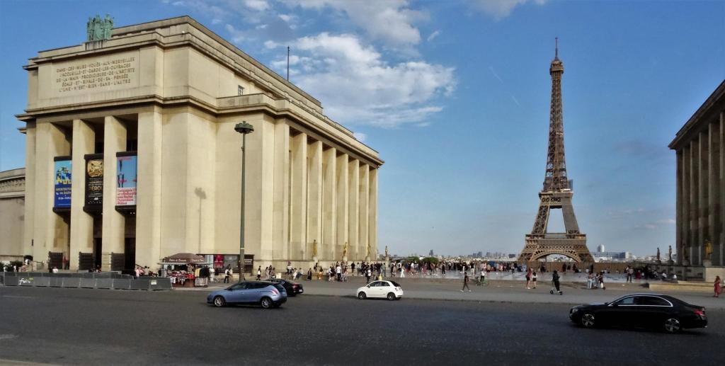 Paris: Chaillot-Palais und Eiffelturm (2022)