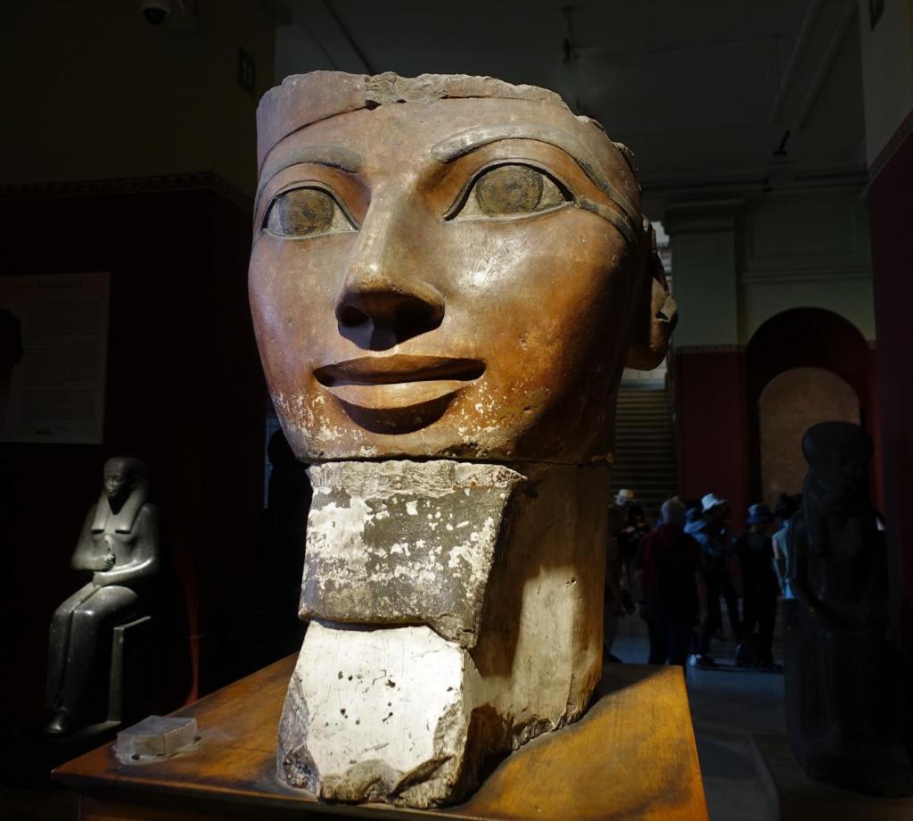 Kairo: Ägyptisches Museum - Kopf der Hatschepsut [Kalkstein Deir el-Bahari] (2023)