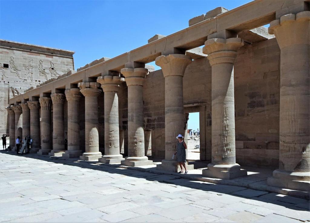 Philae: Tempelhof - Ostkolonnade (2023)