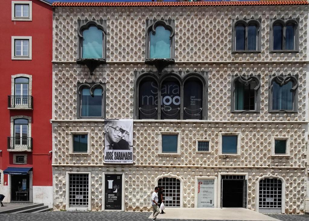 Lissabon: Haus der Spitzen [Casa dos Bicos] (2023)