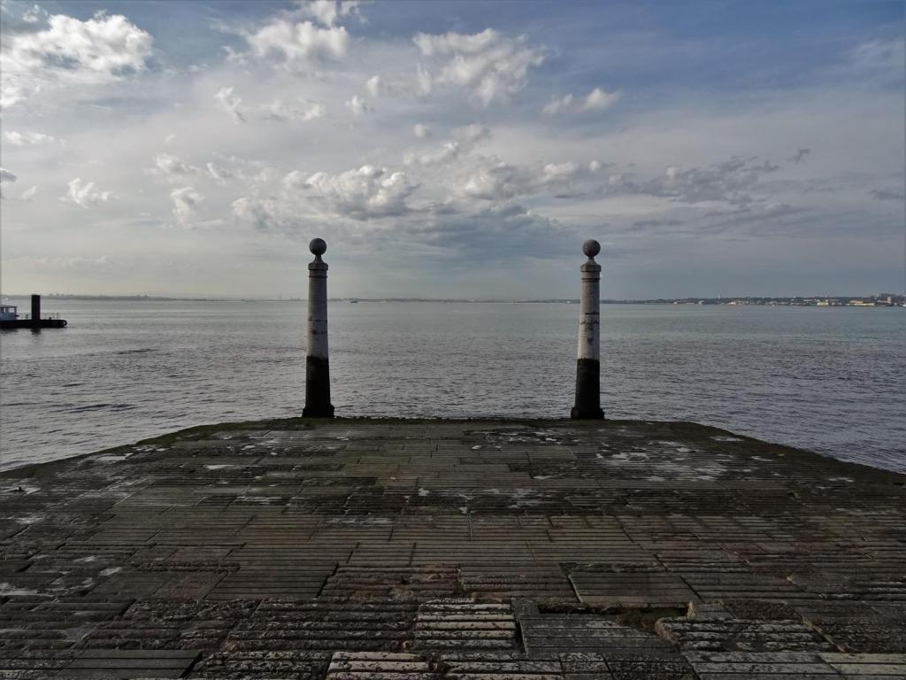Lissabon: Landungstreppe am Handelsplatz [Praça do Comércio] (2023)
