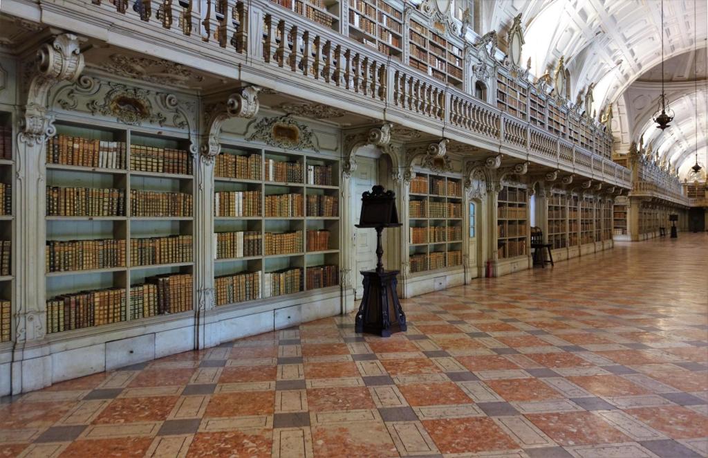 Mafra: Klosterpalast - Bibliothek (2023)