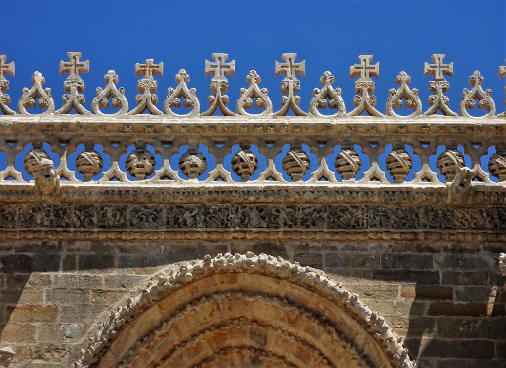 Tomar: Christusritterkloster - Christusritterkirche, Südfassade (2023)