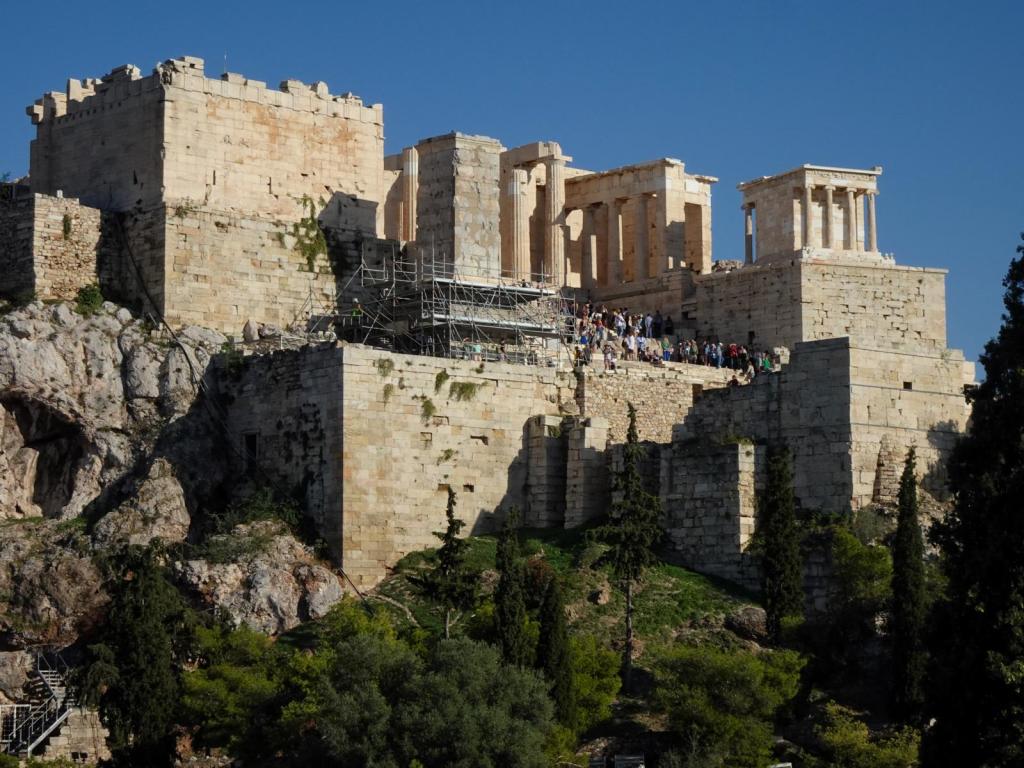 Athen: Akropolis Propyläen und Niketempel (2023)
