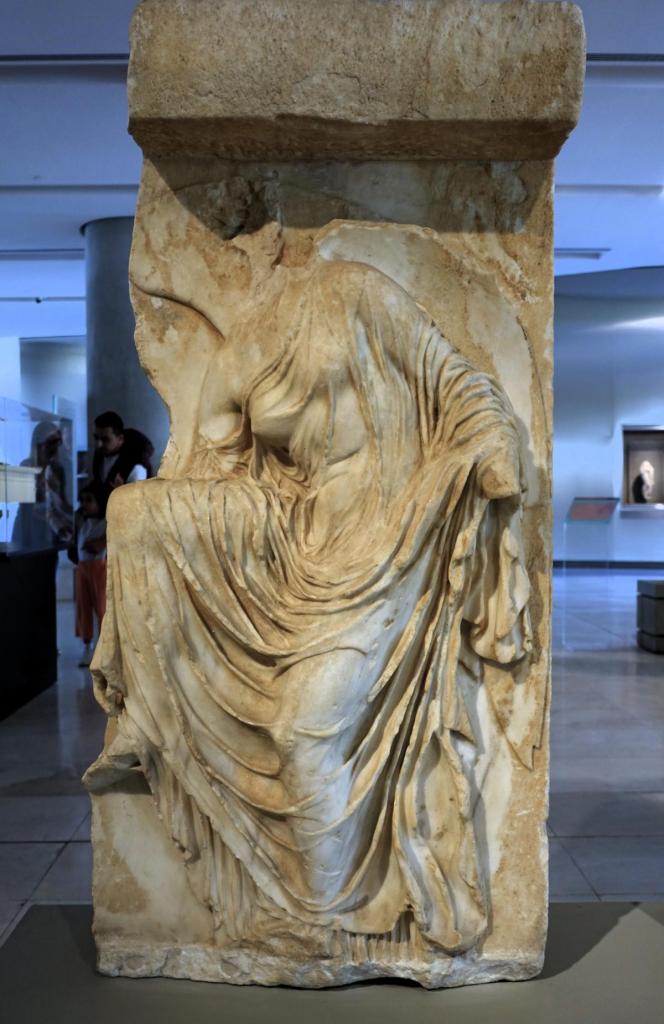 Athen: Akropolismuseum sandalenlösende Nike (2023)