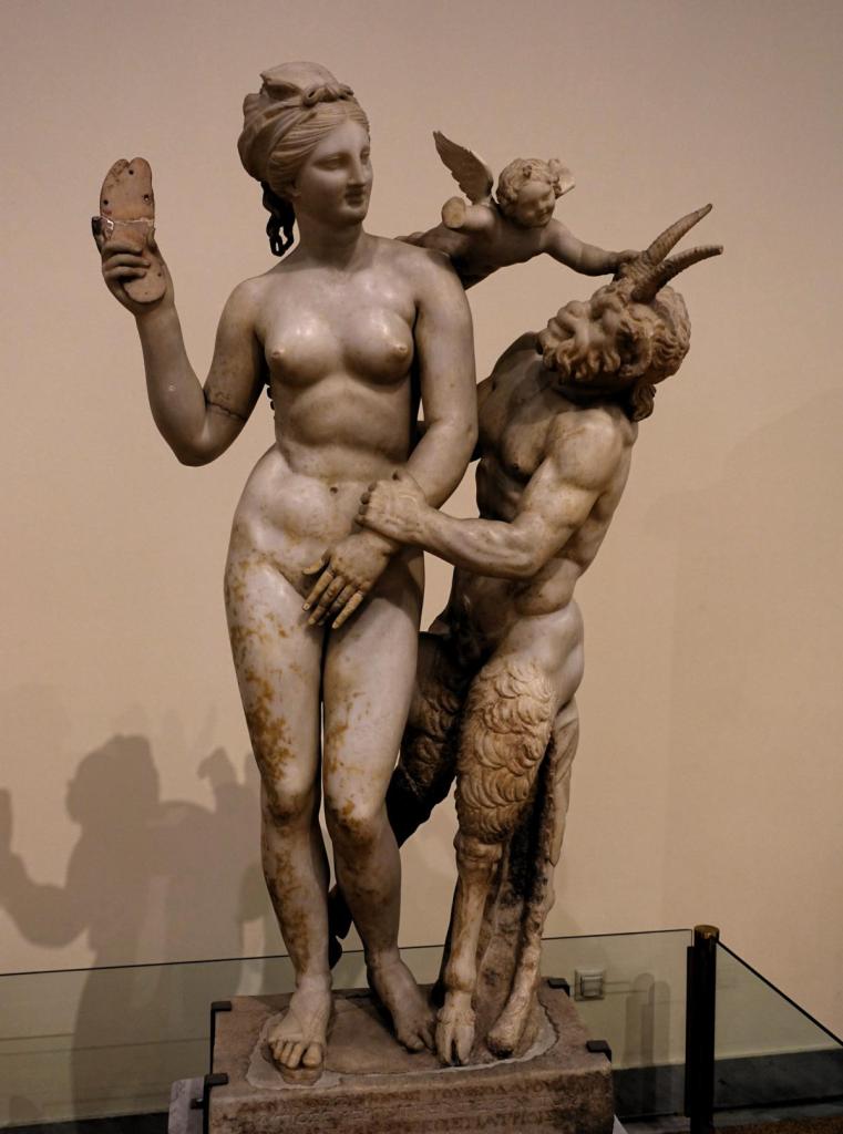 Athen: Nationalmuseum - Gruppe von Aphrodite, Pan und Eros aus Delos [ca. 100 v. Chr.] (2023)