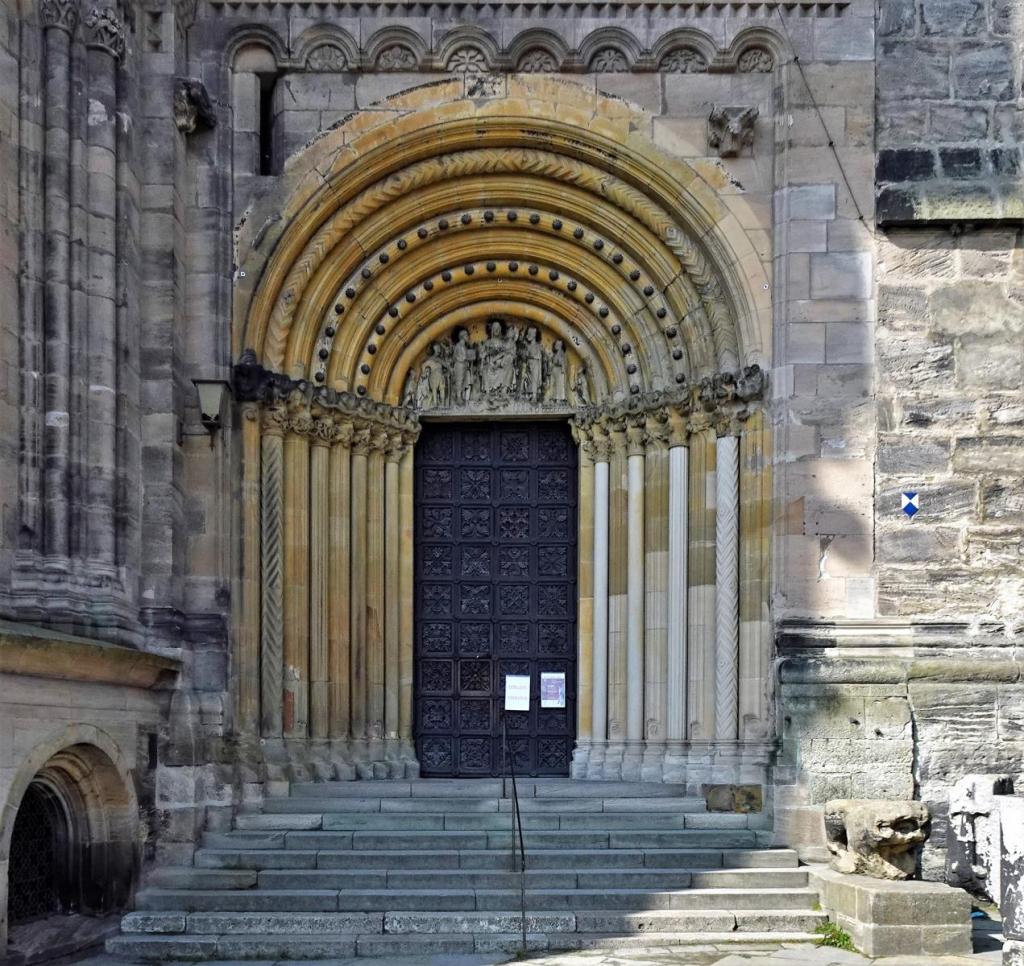 Bamberg: Dom Gnadenpforte = Marienportal (2023)