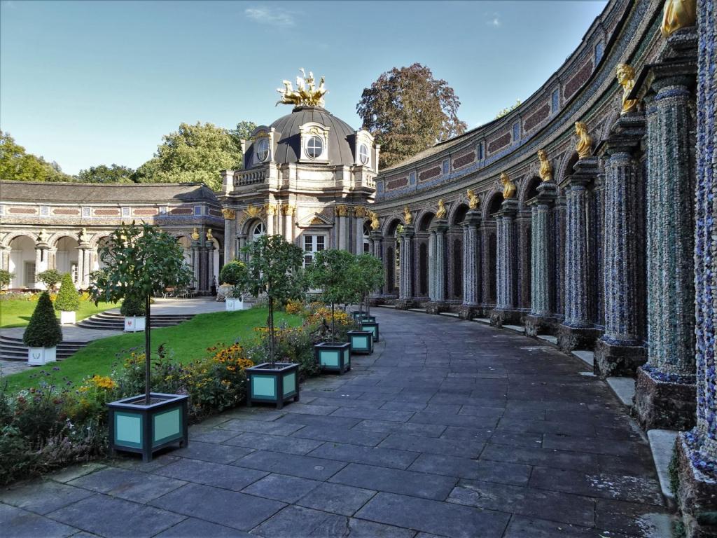 Eremitage: Neues Schloss Sonnentempel (2023)
