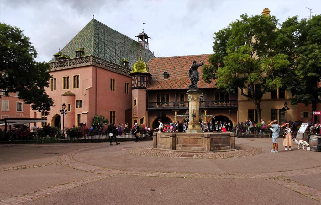 Colmar: Kaufhaus (2023)