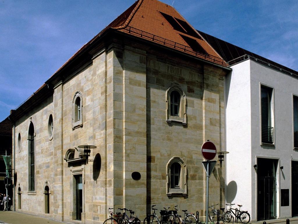 Erlangen: Ritterakademie [Universität] (2005)