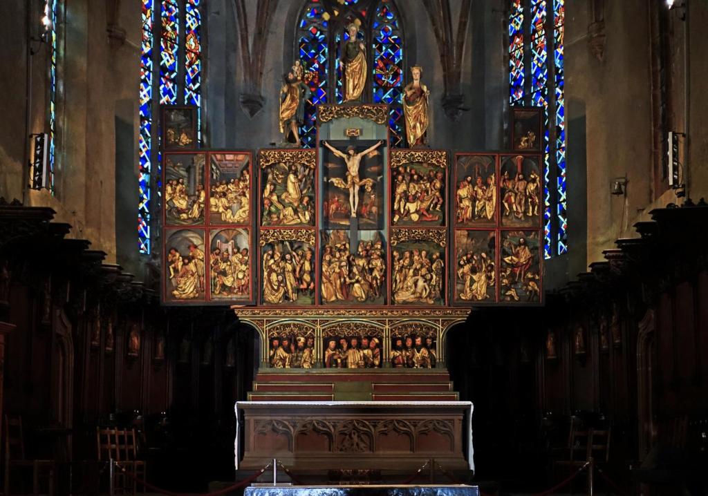 Kaysersberg: Heilig-Kreuz-Kirche Hochaltar (2023)