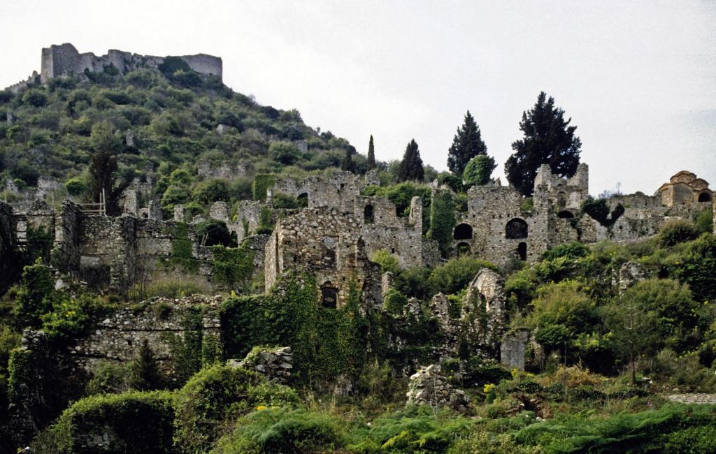 Mistra: Blick zur Festung (1996)