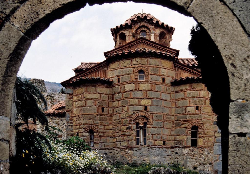 Mistra: Evangelistria (1996)