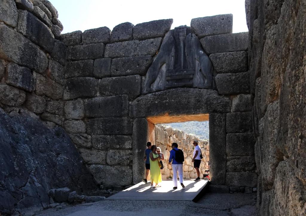 Mykene: Akropolis Löwentor (2023)