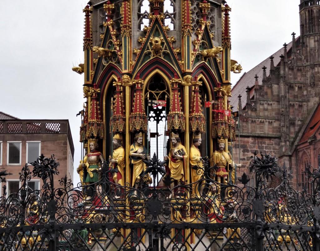 Nürnberg: Schöner Brunnen (2022)