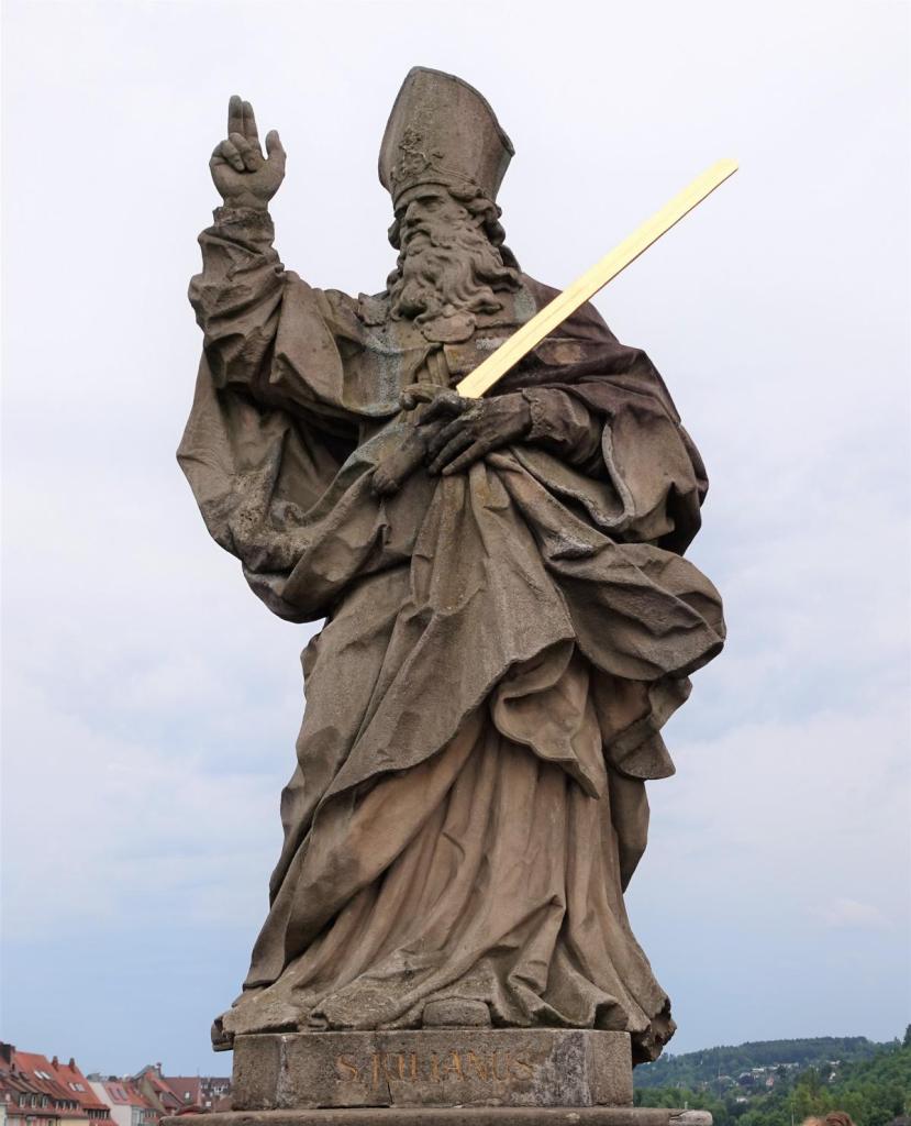 Würzburg: Alte Mainbrücke Statue Kilians (2022)