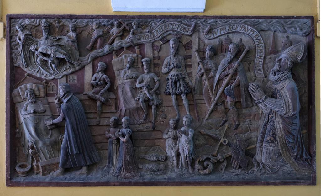 Würzburg: Juliusspital Portalrelief [Steinerne Stiftungsurkunde] (2022)