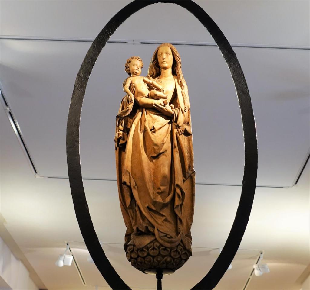 Würzburg: Mainfränkisches Museum [Museum für Franken] - Doppelmadonna von T. Riemenschneider und Werkstatt (2022)