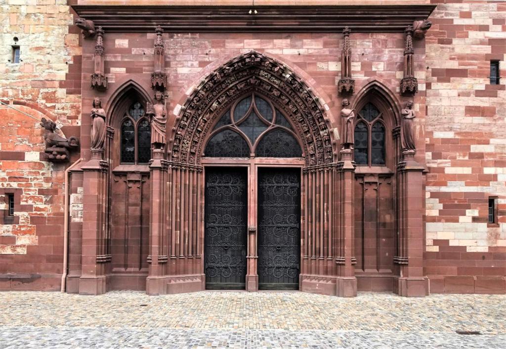 Basel: Münster Hauptportal (2023)
