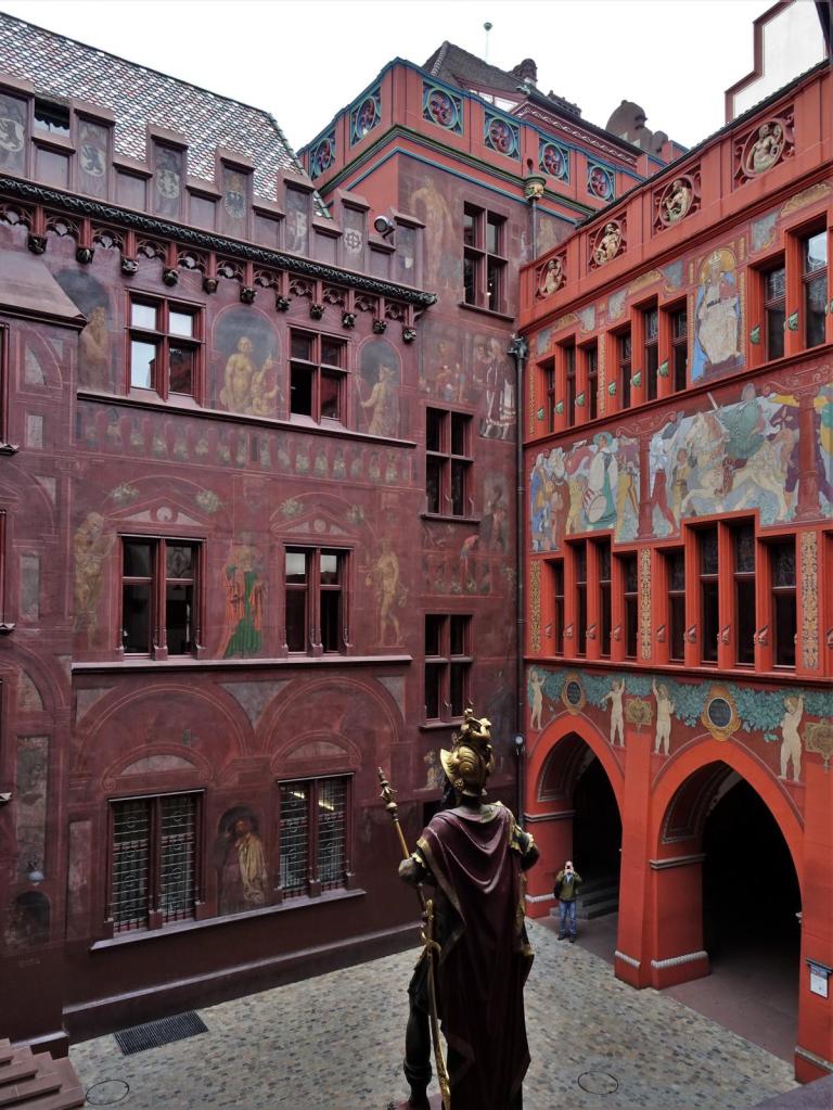 Basel: Rathaus Innenhof (2023)